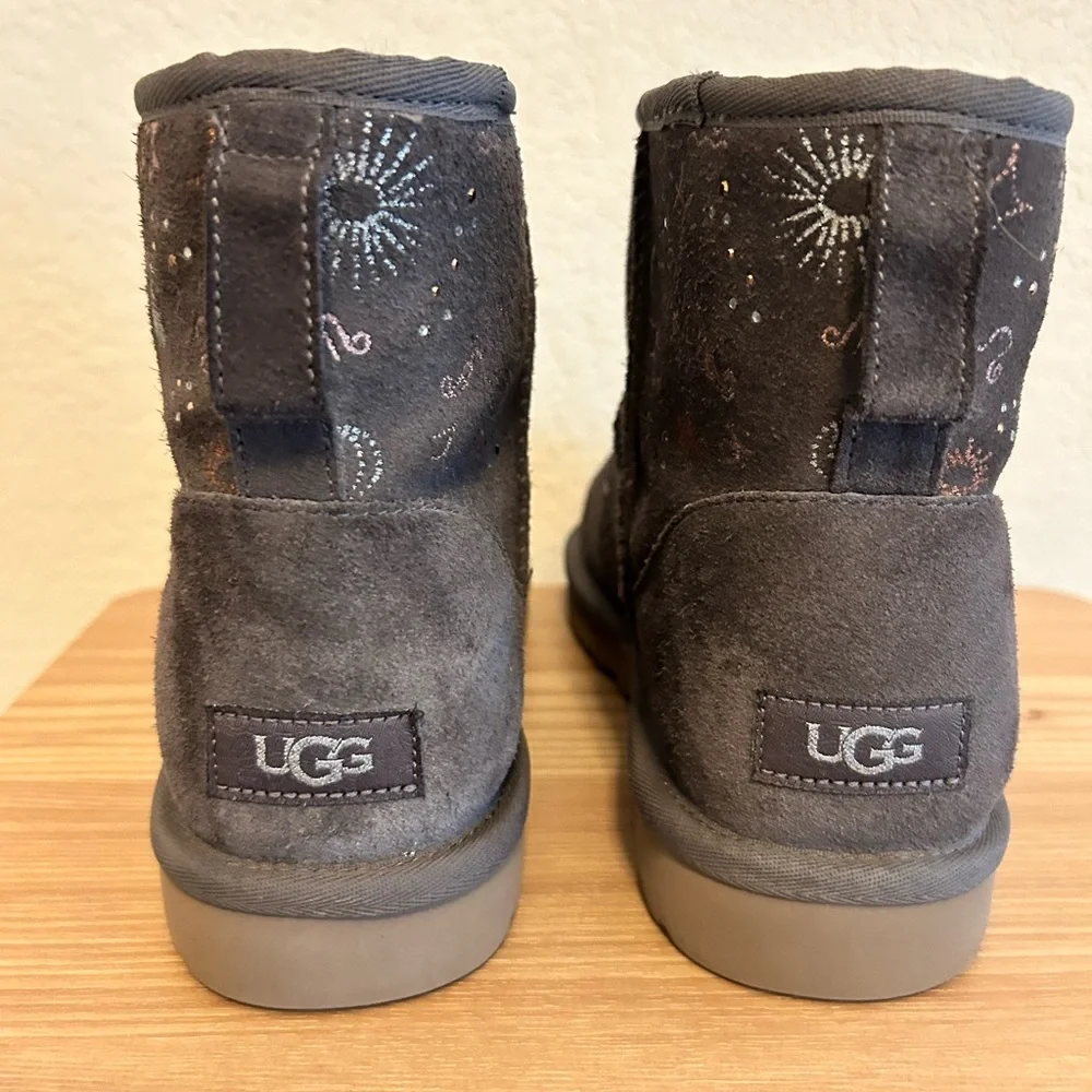 UGG cozy shearling